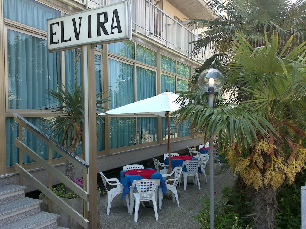 Hotel Elvira Rimini Exteriér fotografie